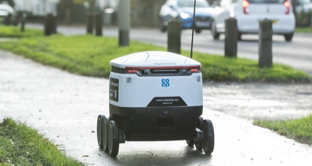Robot delivery service expands across Leeds as Co-op and Starship Technologies partner up Co-op, Coop, delivery, Expand, expands, Leeds, partner, Robot, robot delivery service, Service, Starship, Starship Technologies, Technologies Food and Beverage Business