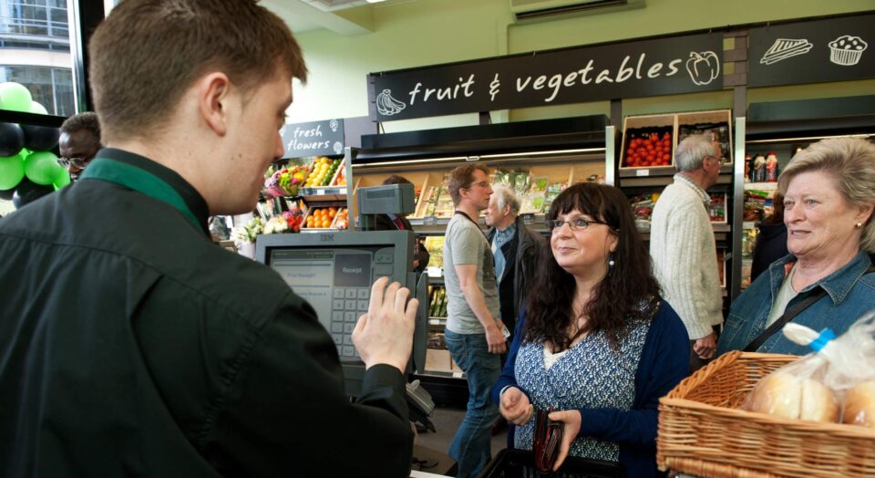 Union suggests that due to inflation, everyone should have a minimum wage of £12 per hour regardless of age. £12 an hour, age, all ages, due, hour, inflation, minimum, minimum wage, suggests, Union, wage Food and Beverage Business