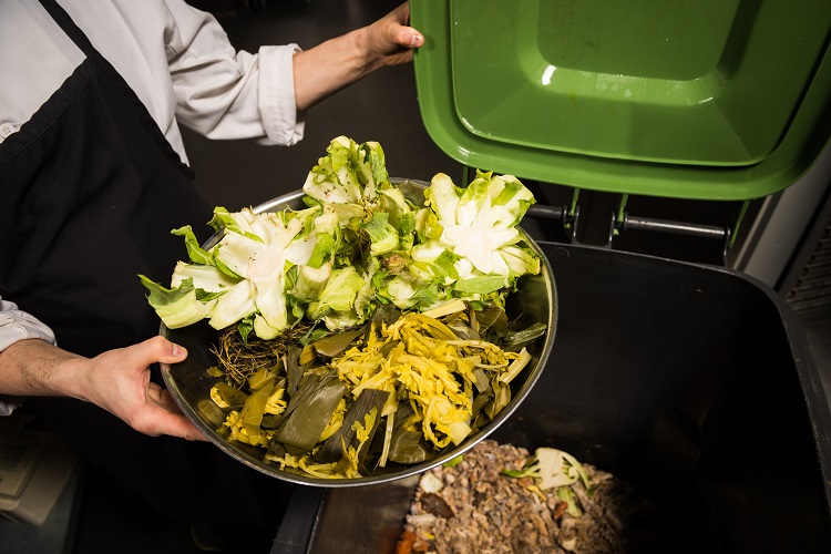 EU Implements Binding Food Waste Targets Across Processing and Households EU sets out legally binding food waste targets, household, Processing Food and Beverage Business