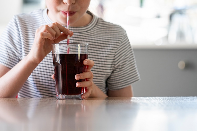 Study finds PFAS 'forever chemicals' present in 90% of paper straws assessed in Europe Beverage, Diet and health, food safety, forever chemicals, paper straws, PFAS, Processing and Packaging, Science Food and Beverage Business