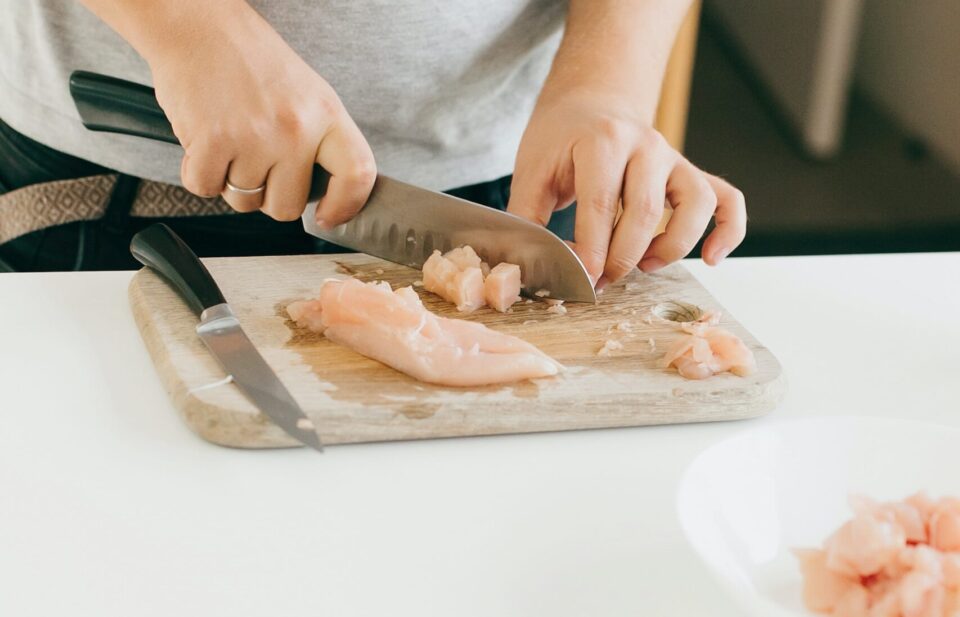 Comparison: Animal-based Proteins versus Cell-based Agriculture Animal-based proteins, cell-based agriculture, meat, meat free, Operations, poultry & seafood Food and Beverage Business