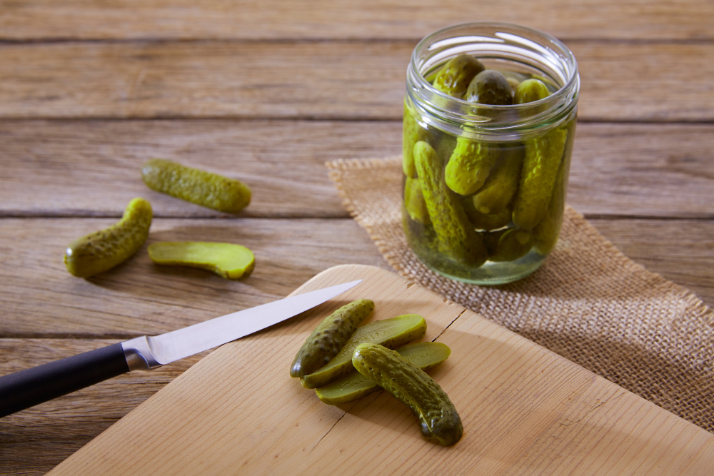 Investment Group Acquires US-Based Patriot Pickle Food and Beverage Business Investment Group Acquires US-Based Patriot Pickle Refrigerated, Shelf-stable Food and Beverage Business Patriot Pickle