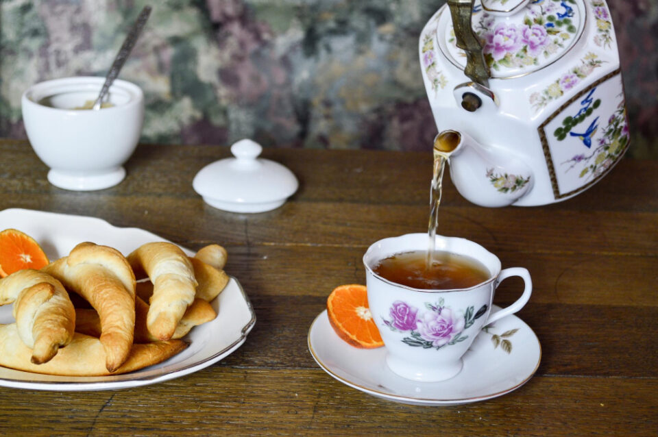 Supply chain issues result in a reported shortage of tea chain, issues, Reported, result, shortage, Supply, supply chain, Tea Food and Beverage Business