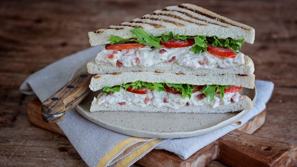 Samworth Brothers acquires remaining shares of Real Wrap Company Samworth Brothers Food and Beverage Business Samworth Brothers