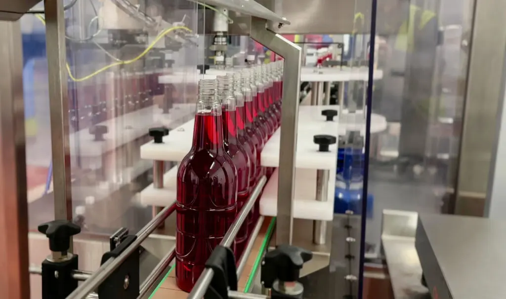 Simpsons Beverages and Tosca Join Forces for Innovation and Sustainability beverage packaging, food and drink packaging, food and drink sustainable packaging Food and Beverage Business Simpsons Beverage,Tosca