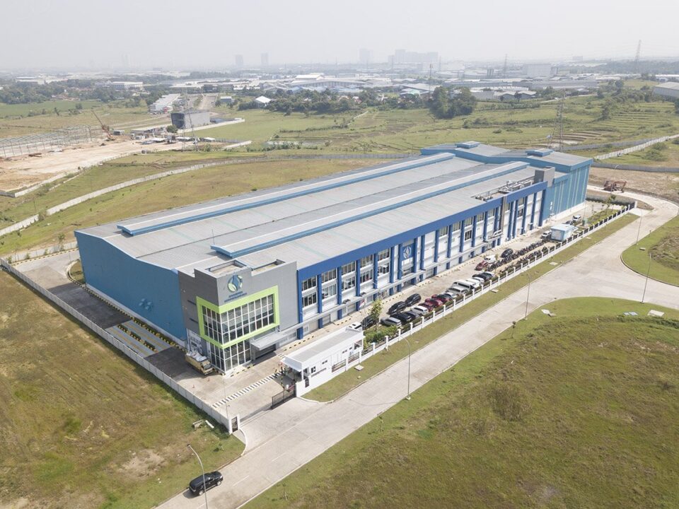 PT Amandina Bumi Nusantara Supplies Coca-Cola's First 100% rPET Bottles in Indonesia beverage packaging, food and drink packaging, food and drink sustainable packaging, Machinery, plastic, Recyclability Food and Beverage Business