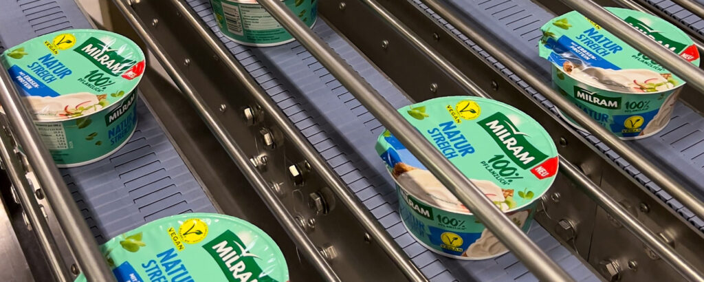DMK, eine deutsche Molkerei-Gruppe, plant Produktionsumstellung Food and Beverage Business DMK, eine deutsche Molkerei-Gruppe, plant Produktionsumstellung DMK Food and Beverage Business