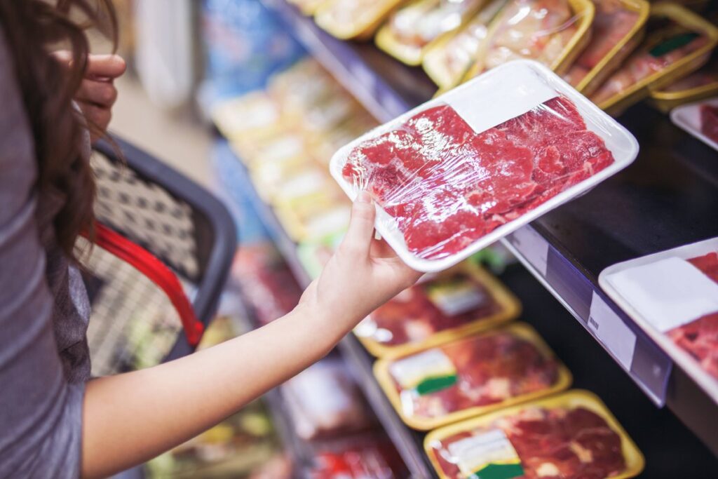 Exploring Recyclable PE Film Solutions for Fresh Food Packaging: Insights from Berry Global Food and Beverage Business Exploring Recyclable PE Film Solutions for Fresh Food Packaging: Insights from Berry Global Flexible packaging, food and drink packaging, food and drink sustainable packaging, Food packaging, Recyclability Food and Beverage Business