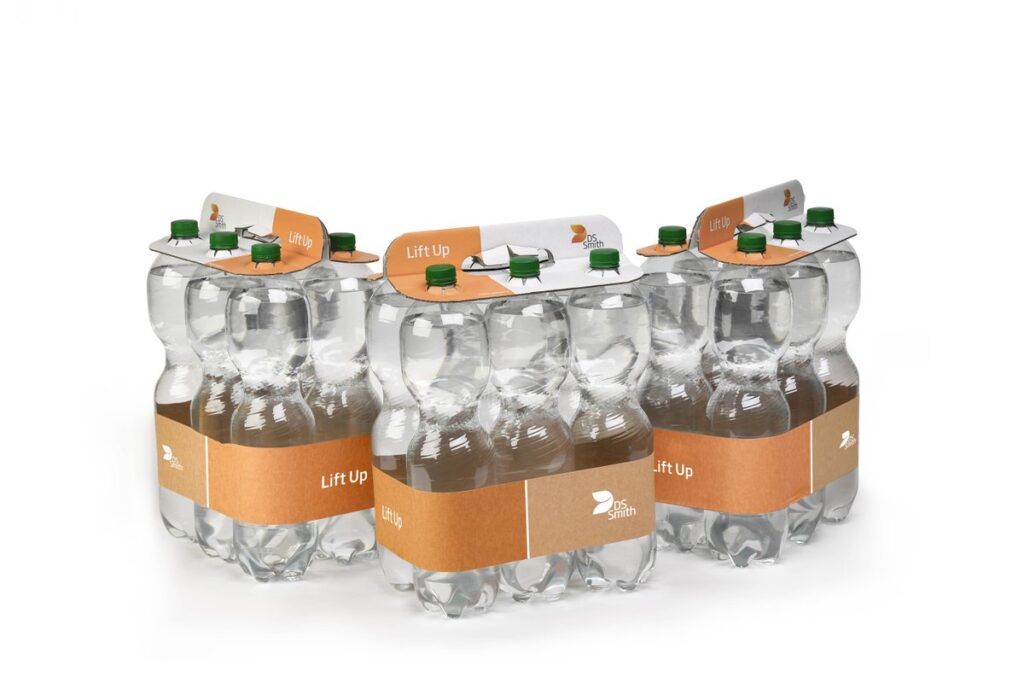 DS Smith Achieves Silver at the "Golden Walnut" Packaging Innovation Awards for Sustainable Beverage Multipack Solution Food and Beverage Business DS Smith Achieves Silver at the "Golden Walnut" Packaging Innovation Awards for Sustainable Beverage Multipack Solution beverage packaging, cardboard, events, food and drink packaging, food and drink sustainable packaging, paper Food and Beverage Business