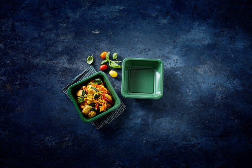 Faerch Unveils Chilled Ready Meal Trays Featuring At Least 40% Recycled rPET Content food and drink packaging, food and drink sustainable packaging, Food packaging, Recyclability Food and Beverage Business