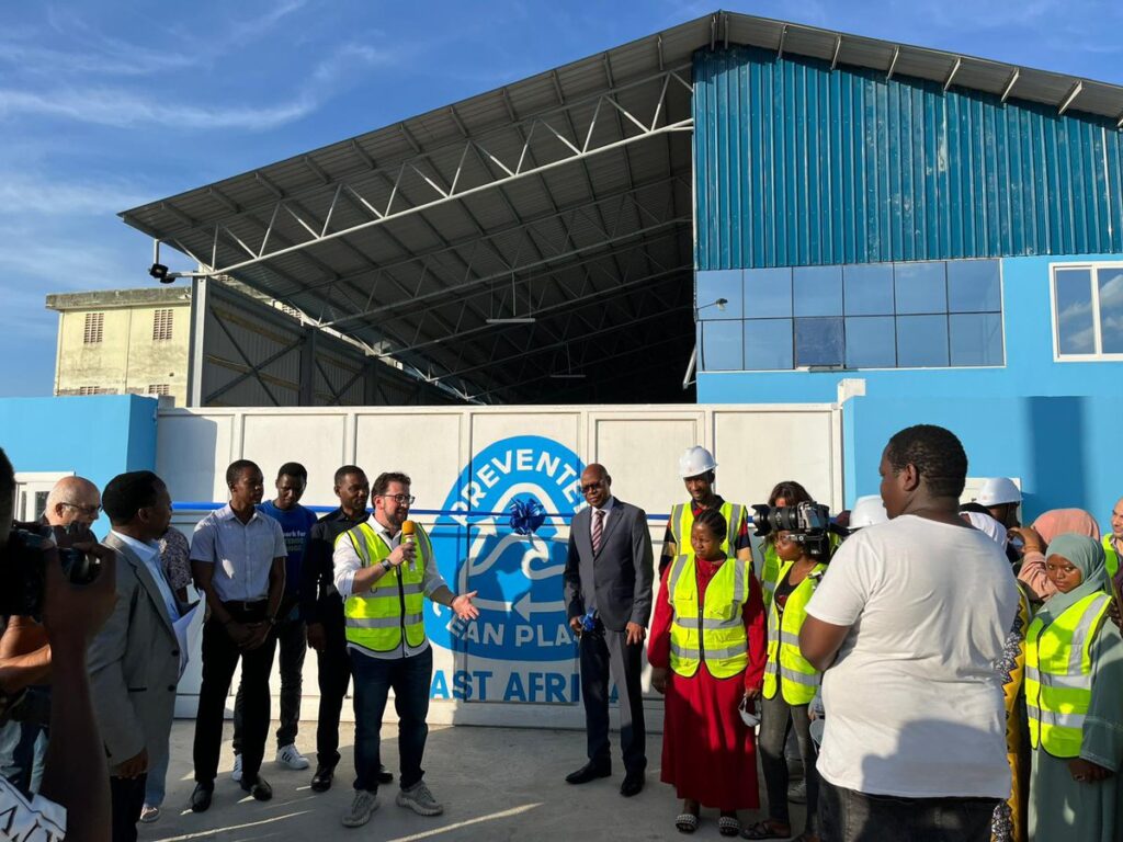 New Plastic Collection Centre Opens in Dar es Salaam, Tanzania, Tackling Ocean Waste with Support from Alliance to End Plastic Waste beverage packaging, food and drink packaging, food and drink sustainable packaging, plastic, Recyclability Food and Beverage Business