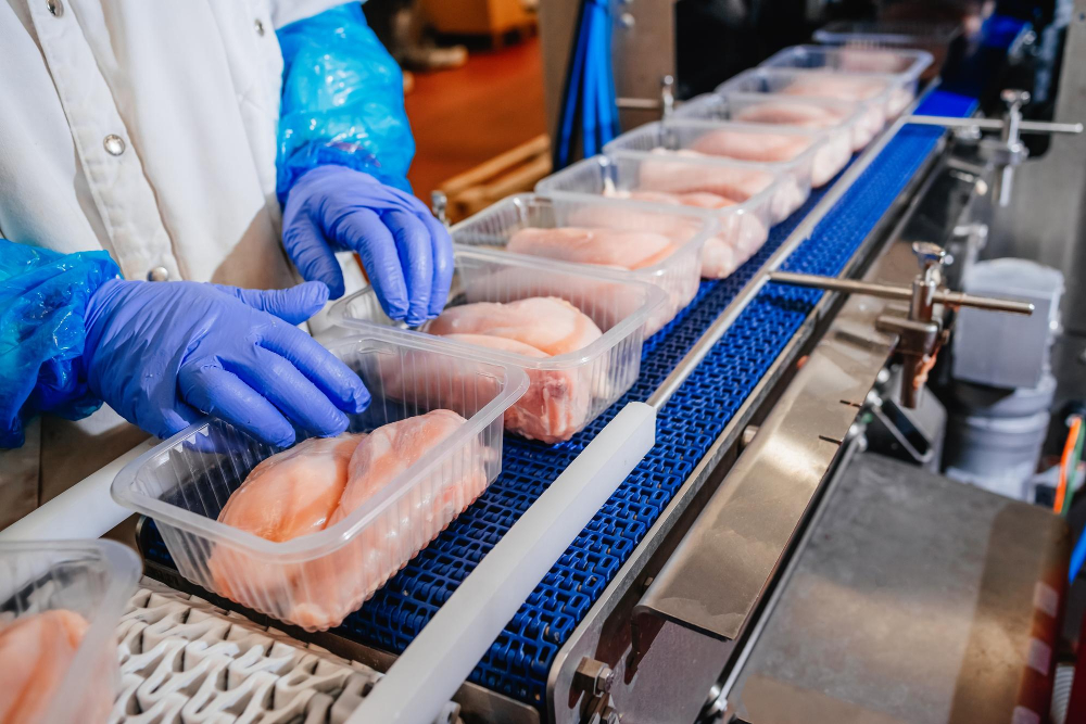 Cargill to Shut Down Turkey Processing Facility in the U.S. Food and Beverage Business Cargill to Shut Down Turkey Processing Facility in the U.S. Agriculture, Cargill, closure, facility, Food Industry, plant, Processing, Shut, Turkey, U.S., US Food and Beverage Business