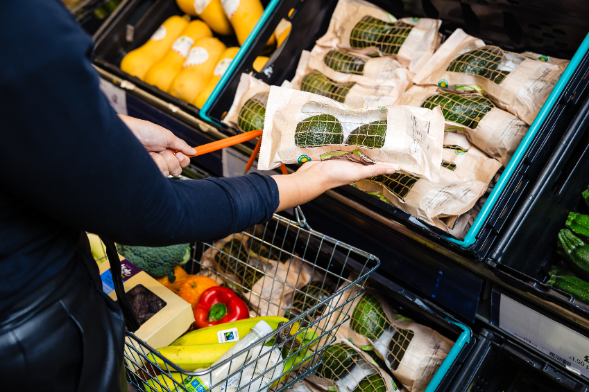 Sainsbury's Introduces Plastic-Free Packaging for Avocados avocados, eco-friendly, Food packaging, fresh fruit, Grocery, packaging, Plastic free, recycling, Sainsbury's, Sustainability Food and Beverage Business