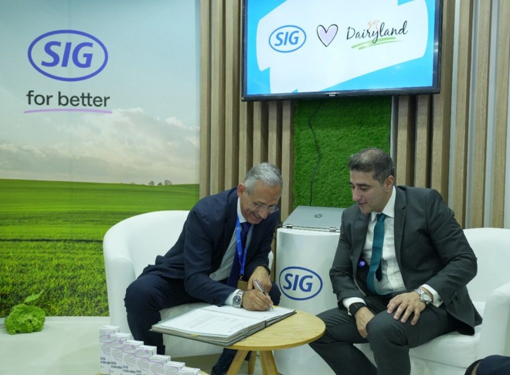Dairyland Teams Up with SIG at Gulfood Manufacturing 2024 in Dubai, Bringing First-Ever Aseptic Carton Filling Technology to Pakistan beverage packaging, Carton, food and drink packaging, food and drink sustainable packaging, Food packaging, Machinery, Recyclability Food and Beverage Business