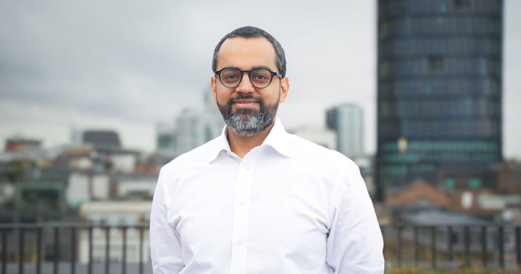 Too Good To Go Announces New Vice President Appointment Food and Beverage Business Too Good To Go Announces New Vice President Appointment "leadership, Agriculture, appointment, bottle, business, Choice, color image, company news, Day, Farm, farming, focus on foreground, Food and Drink, food waste, freshness, Grape, Green, growth, Here are some suggested tags based on the title "Too Good To Go appoints new vice president": Too Good To Go, horizontal, Nature, nobody, outdoors, photography, red wine, rural scene, sunny, surrey, Sustainability, table, tasting, Travel, travel destinations, United kingdom, variety, vice president, vineyard, westerham, white wine, wine, wine bottle, wine glass Food and Beverage Business