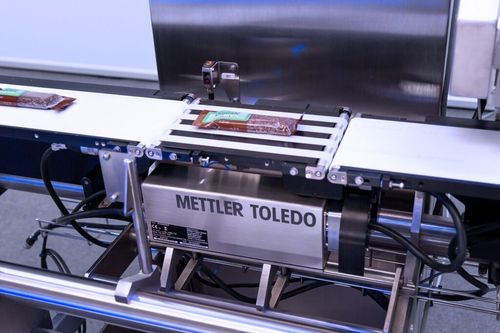 Delivering Quality at High-Speed in the Snack and Confectionery Industry Food and Beverage Business Delivering Quality at High-Speed in the Snack and Confectionery Industry Food and Beverage Business