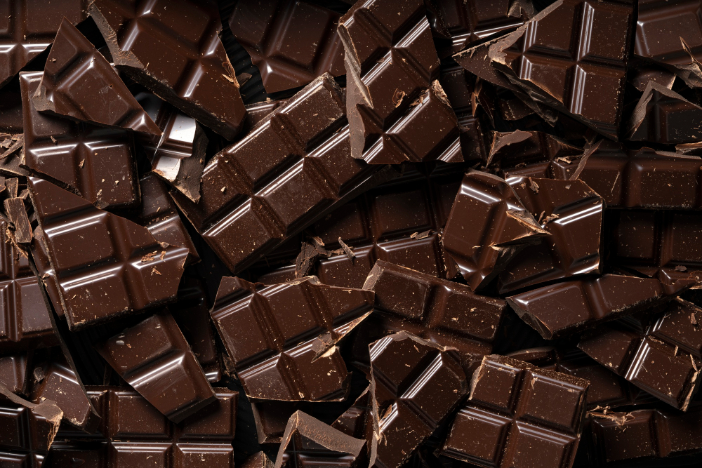 Nestlé and OFI Forge Global Partnership casual, emotions, Female, isolated, sweet tooth Food and Beverage Business