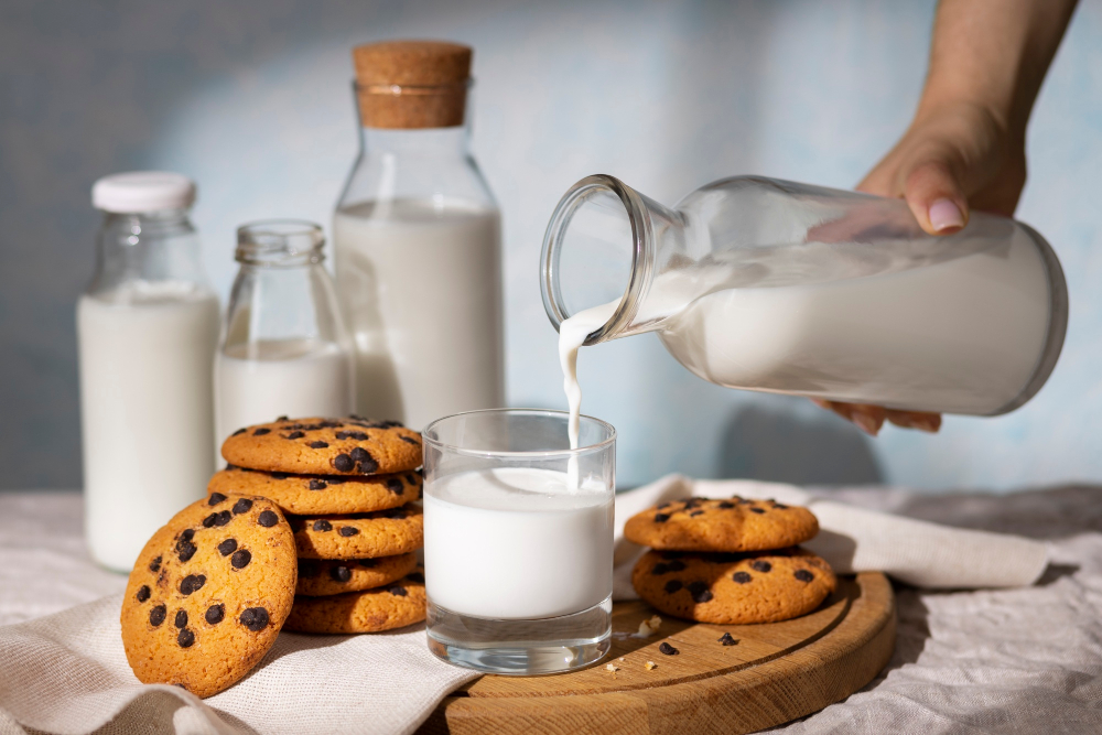 FDA Halts Milk Testing Program Amid Staff Reductions dairy industry, Fda, Food and Drug Administration, food safety, halts, Here are some tags derived from the title "FDA 'suspends milk testing programme due to staff cuts'": FDA, milk, milk testing, program, programme suspension, public health, reductions, regulatory changes, staff, staff cuts, Testing Food and Beverage Business