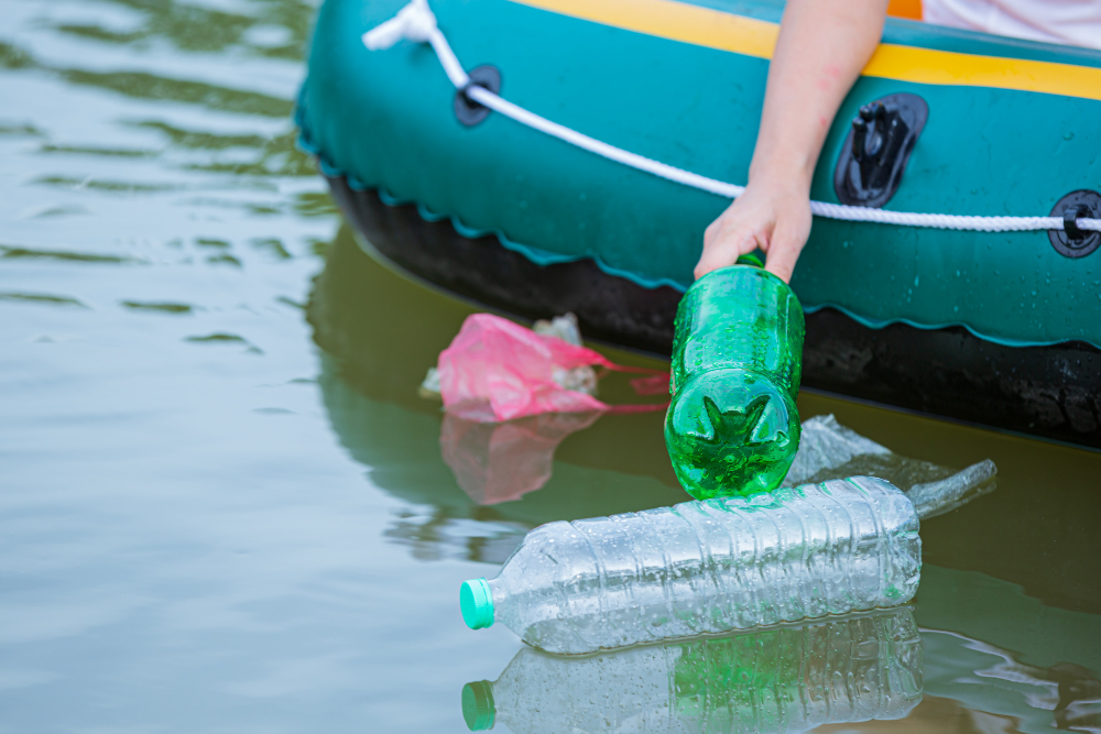 FSA Makes Decision on "Ocean Bound" Plastics in Food Packaging Food and Beverage Business FSA Makes Decision on "Ocean Bound" Plastics in Food Packaging decision, environmental policy, Food packaging, FSA, Here are some tags based on the title: ocean bound plastics, regulations, Sustainability, waste management Food and Beverage Business