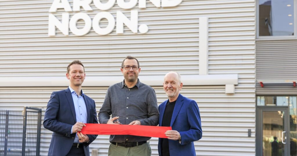 Around Noon Unveils New Factory in Slough business, expansion, factory, Here are the tags based on the title "Around Noon opens new Slough factory": Around Noon, Manufacturing, Opening, Slough Food and Beverage Business