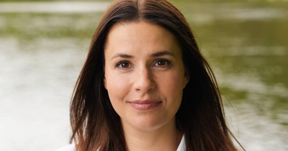 Walker’s Shortbread Appoints Bryony Walker as Commercial Director "leadership, Bryony Walker, business news, commercial director, Corporate Announcement, Food Industry, Here are some tags generated from the title: Walker’s Shortbread, Management Food and Beverage Business