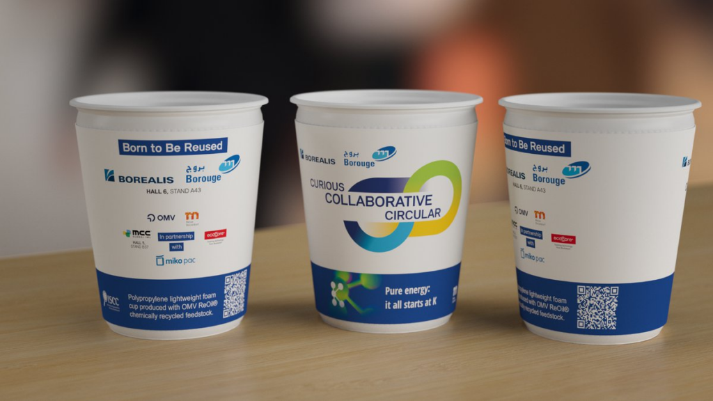 Borealis Launches Comprehensive Reusable Cup System at K Fair 2025, Utilizing OMV's ReOil® Chemically Recycled Feedstock beverage packaging, food and drink packaging, food and drink sustainable packaging, Food packaging, Reusable packaging Food and Beverage Business