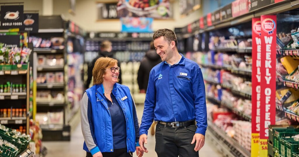 Aldi Hiring 1,000 New Employees This Year 1000, Aldi, new staff, recruiting, this year Food and Beverage Business