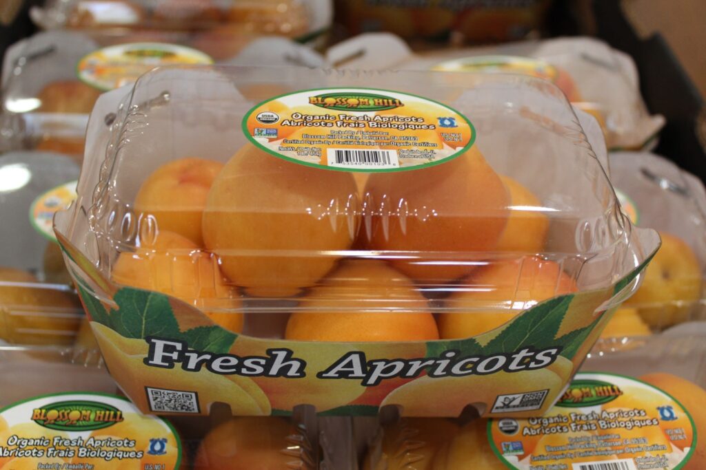 Blossom Hill Innovations: Launching Linerless Apricot Packaging for Sustainability Flexible packaging, food and drink packaging, food and drink sustainable packaging, Food packaging, paper Food and Beverage Business