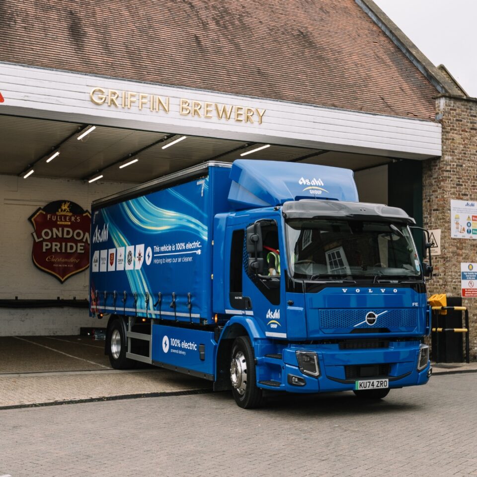 Asahi Faces Double-Digit Sales Drop Following Cyberattack Asahi, Asahi Breweries, Asahi Group Holdings, cyberattack, double digit, DoubleDigit, drop, Faces, report, sales, sales declines Food and Beverage Business