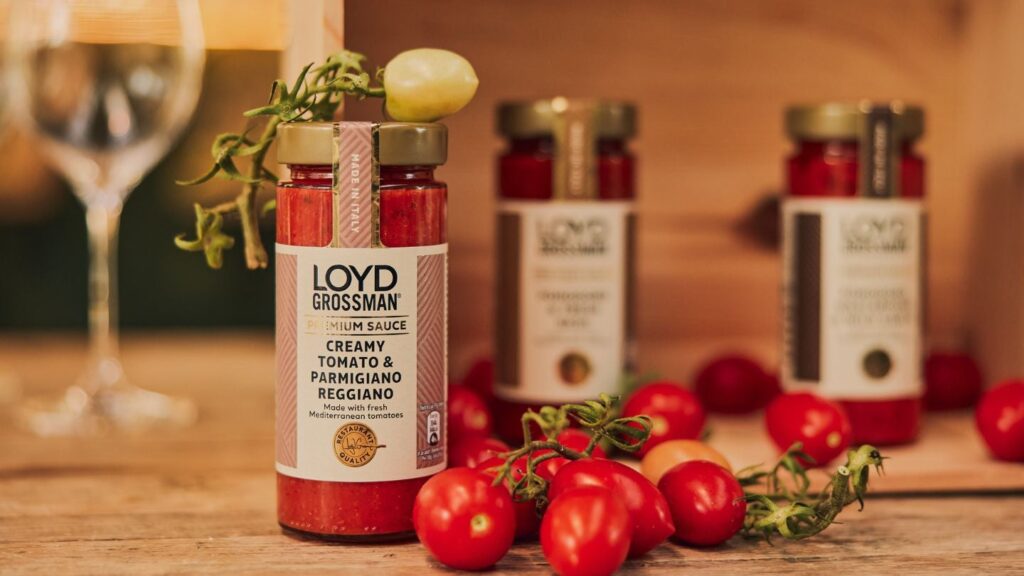 Premier Foods Expands UK Facility for Loyd Grossman Sauces invests, Loyd Grossman, Premier Foods", sauces, UK plant Food and Beverage Business