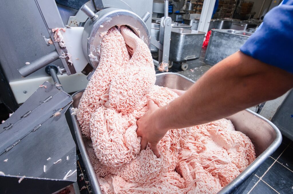 Processing Under Pressure: Smarter Lines, Stricter Rules and the New Factory Reality Food and Beverage Business Processing Under Pressure: Smarter Lines, Stricter Rules and the New Factory Reality food factory digitalisation, food processing automation, food processing technology, food safety inspection systems, food traceability systems, HFSS reformulation, hygienic processing equipment, non thermal processing, smart factory food production, sustainable processing equipment Food and Beverage Business food processing technology,food processing automation,hygienic processing equipment,smart factory food production,food traceability systems,HFSS reformulation,non thermal processing,food safety inspection systems,food factory digitalisation,sustainable processing equipment