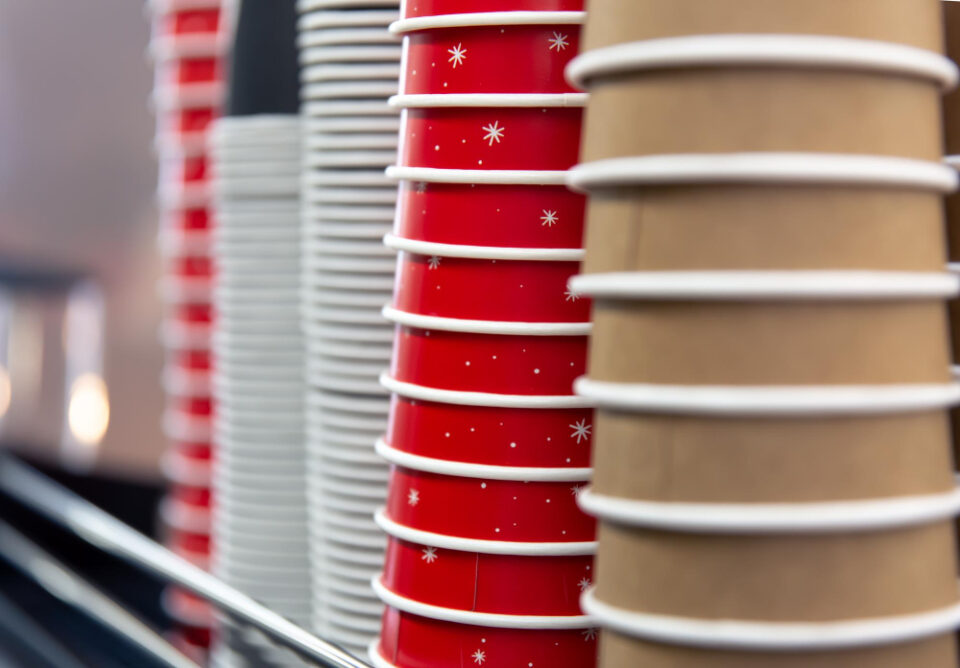 Dispute Over Deutsche Bahn's Reusable Cup Challenges Germany's Packaging Standards Deutsche Bahn, Dispute, Germany, packaging, reusable cup Food and Beverage Business