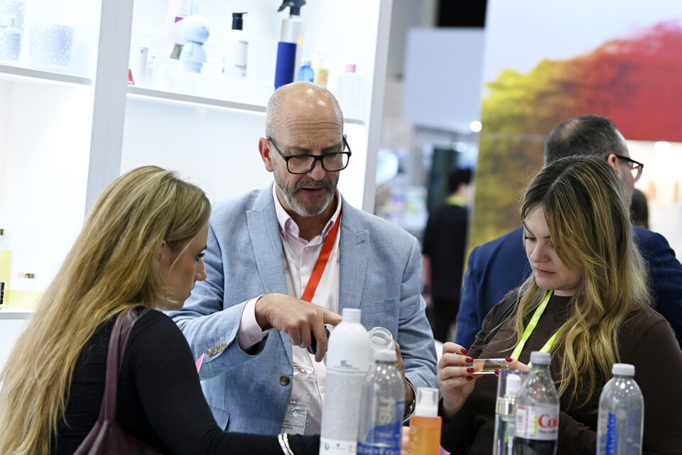 Packaging's biggest brands bring broader teams to London as packaging becomes a team sport Food and Beverage Business