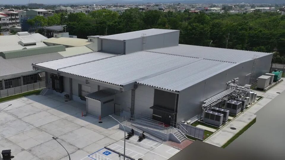 Asahi Kasei Introduces New SUNFORT™ Slitting Facility to Enhance Production Capacity Asahi Kasei, expansion, industry news, Manufacturing, Slitting Facility, SUNFORT™ Food and Beverage Business