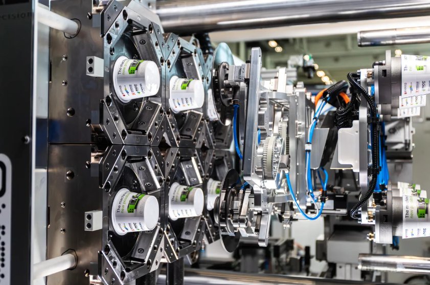 ENGEL’s all-electric e-motion raises the bar for high-volume thin-wall food packaging at Fakuma 2026 beverage packaging, events, food and drink packaging, food and drink sustainable packaging, Food packaging, Machinery Food and Beverage Business