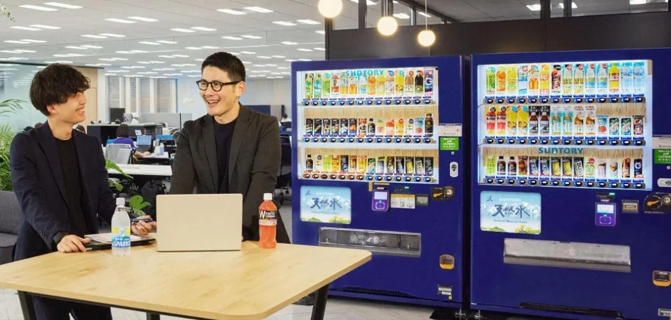 Suntory Targets 90% Value-Chain Emissions Reduction Through Packaging Initiatives 90% emissions cut, carbon reduction, climate action, corporate sustainability, emissions reduction, ESG, Lucozade & Ribena Suntory, net-zero, packaging, Suntory, Sustainability, targets, value-chain emissions Food and Beverage Business